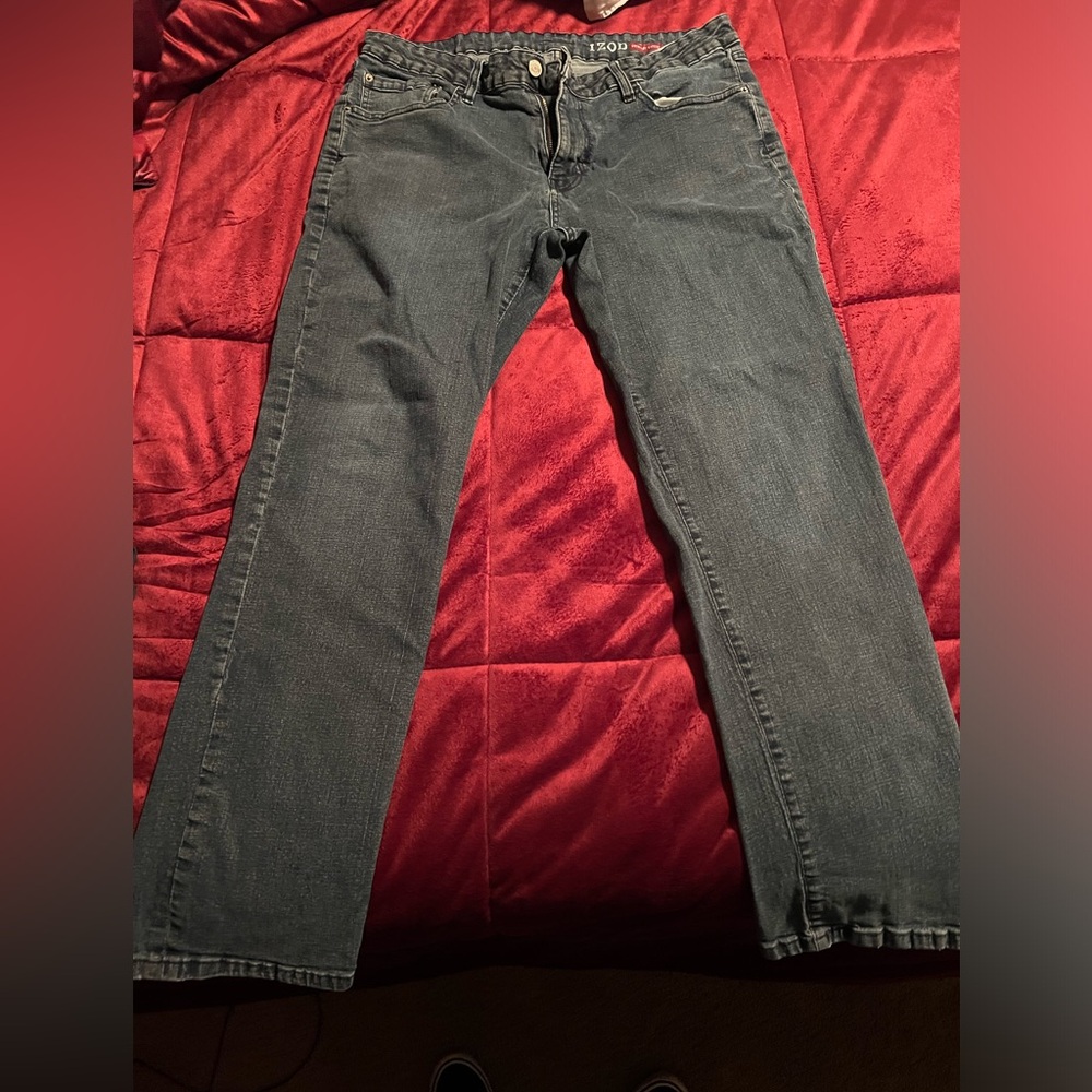 IZOD. Comfort Stretch. Straight Fit.  Size38x30.
